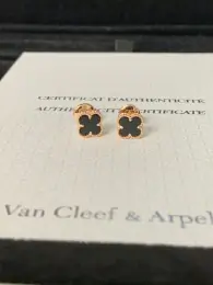 van cleef  arpels boucles doreilles pour femme s_126aaba